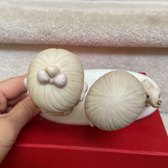 precious moments - Picture 6 of 8